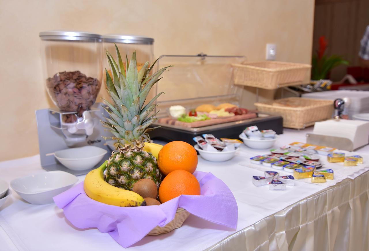 Hotel Kljuc エクステリア 写真