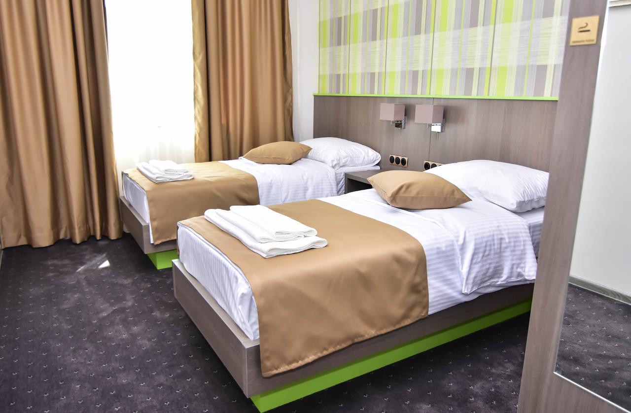 Hotel Kljuc エクステリア 写真