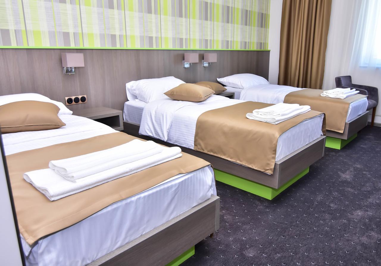 Hotel Kljuc エクステリア 写真