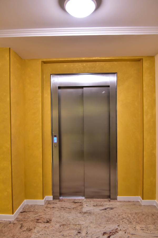 Hotel Kljuc エクステリア 写真